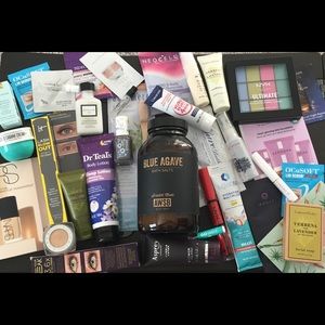 Huge 45+ Beauty/Wellness Sample LOT! +5 FREE gifts